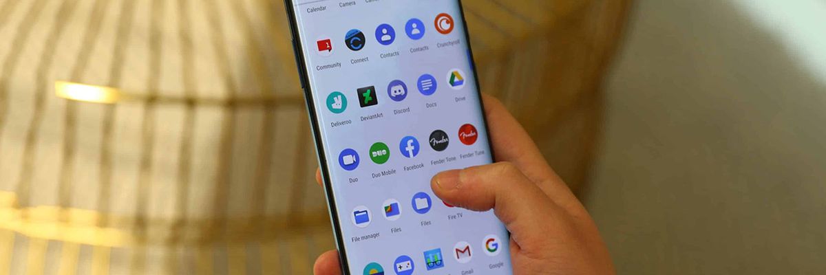 Thông số kỹ thuật OnePlus 8 Pro bị rò rỉ: Màn hình 120Hz, chip SD865, 3 camera 64MP