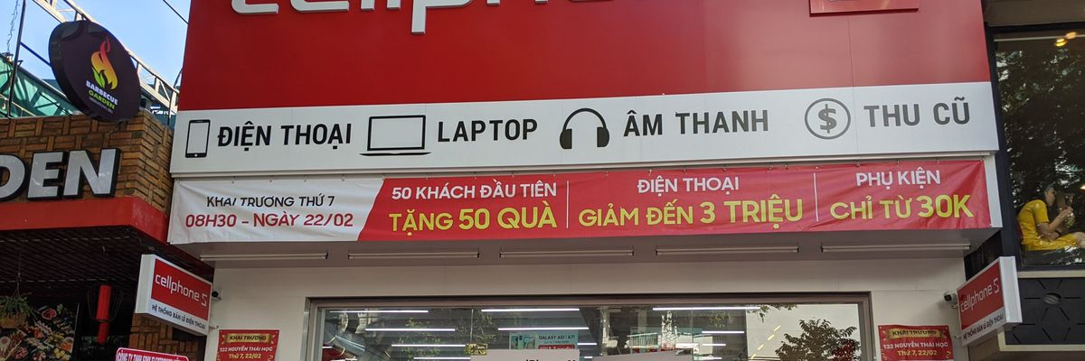 Mừng CellphoneS 132 Nguyễn Thái Học khai trương, giảm giá đến 32% với điện thoại, 80% với phụ kiện các loại