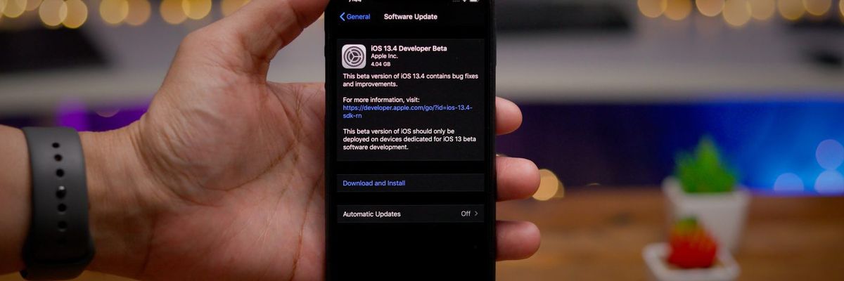 Khi nào Apple phát hành bản cập nhật iOS 13.4 chính thức?