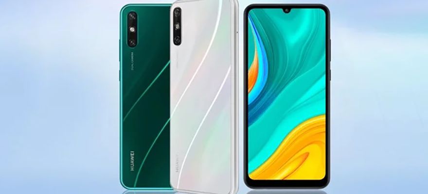 Huawei Enjoy 10e ra mắt: Helio P35, pin 5000mAh, giá từ 3.3 triệu đồng