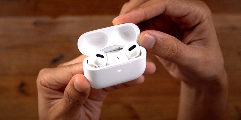 Apple tung clip giới thiệu tính năng khử tiếng ồn trên AirPods Pro