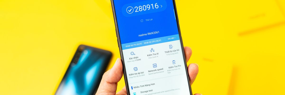 Đánh giá pin, sạc nhanh và hiệu năng Realme 6 Pro: Máy mát, ổn định, màn hình 90Hz nhưng pin vẫn rất tốt