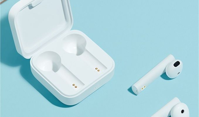 Xiaomi ra mắt tai nghe true wireless Mi Air 2SE: Pin 20 tiếng, giá chỉ 560,000 đồng