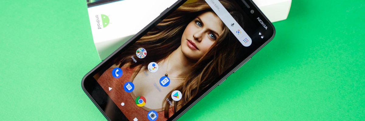 “Đập hộp” và trải nghiệm nhanh Nokia C2: Thiết kế nhỏ gọn, hiệu năng đủ dùng, chạy Android Go, giá “siêu rẻ”