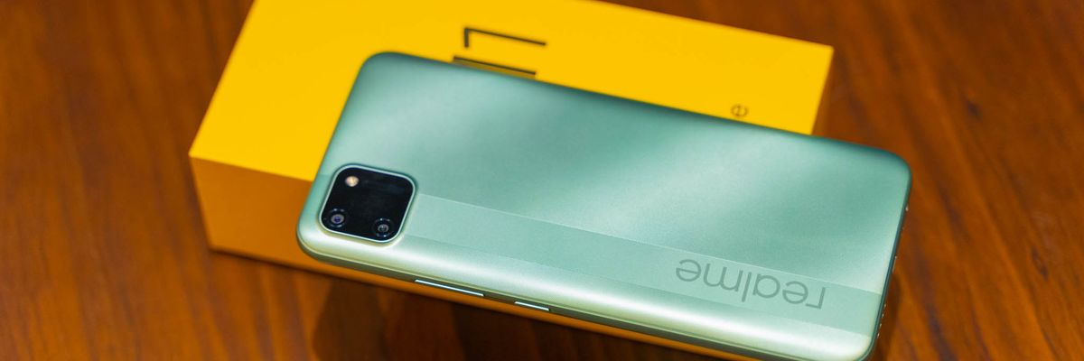 Mở hộp Realme C11 tại VN: Màu sắc bắt mắt, cấu hình tốt, pin 5000mAh, lựa chọn hấp dẫn giá dưới 3 triệu