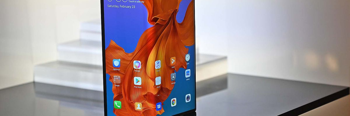 Smartphone màn hình gập tiếp theo của Huawei sẽ có tên là Mate V?
