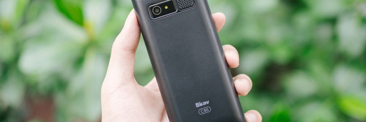 Trên tay BKAV C85: Chạy KaiOS, hỗ trợ 4G, không có Wi-Fi, pin 3000mAh, giá 500,000 đồng