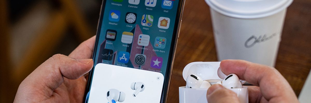 Apple tung chương trình sửa chữa và đổi mới miễn phí cho AirPods Pro