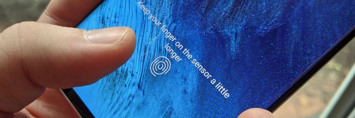 Không chỉ đi kèm với màn hình LTPO, iPhone thế hệ mới còn có cảm biến vân tay ẩn dưới màn hình