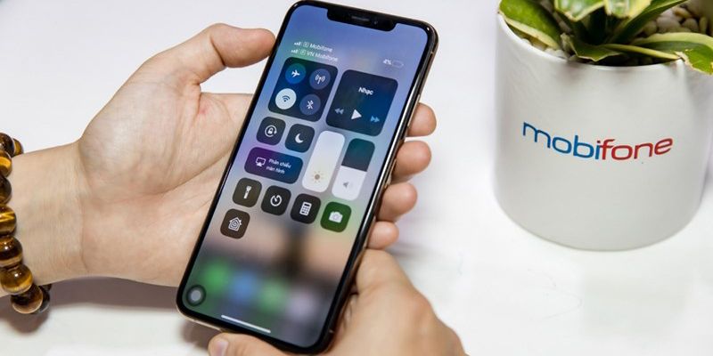 Người dùng MobiFone đã có thể tự đổi eSIM tại nhà với chi phí 25,000đ