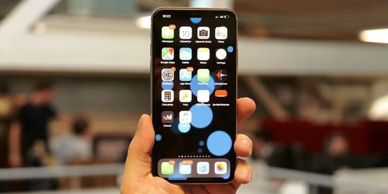 Apple có nhà cung cấp thứ ba cho màn hình OLED của dòng iPhone 12