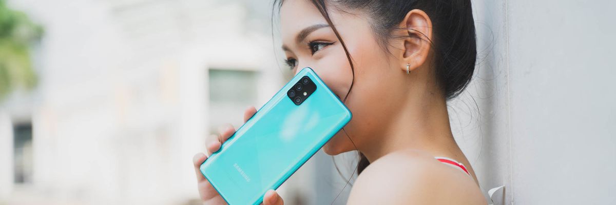 Những smartphone tầm trung chụp ảnh đẹp lung linh, du xuân không cần máy ảnh nặng nề