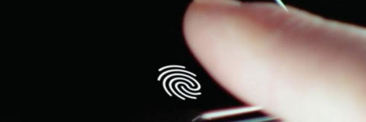 Không chỉ Face ID, iPhone 13 còn đi kèm với cảm biến vân tay dưới màn hình