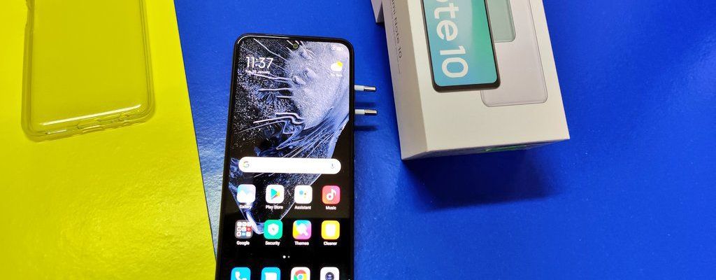 Rò rỉ ảnh thực tế mới của Redmi Note 10, xác nhận có RAM 4GB và chạy MIUI 12.0.1