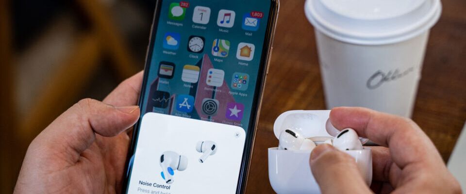 Hướng dẫn bật chế độ Nghe trực tiếp trên iPhone trong một nốt nhạc