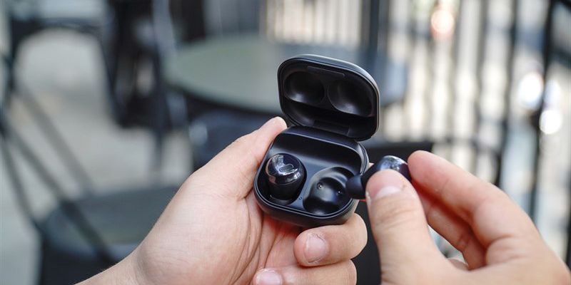 Thêm chi tiết quan trọng của tai nghe Galaxy Buds2 vừa được tiết lộ