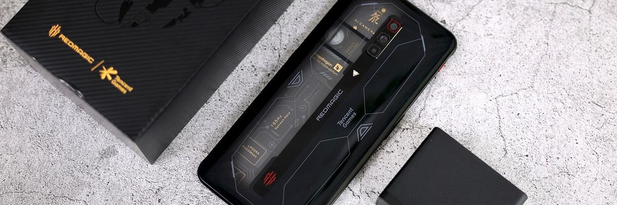 Cận cảnh Red Magic 6S Pro: Siêu gaming phone cấu hình cực khủng với Snapdragon 888+, RAM 18GB, tản nhiệt kép, sạc siêu nhanh 120W, giá chỉ 14 triệu đồng