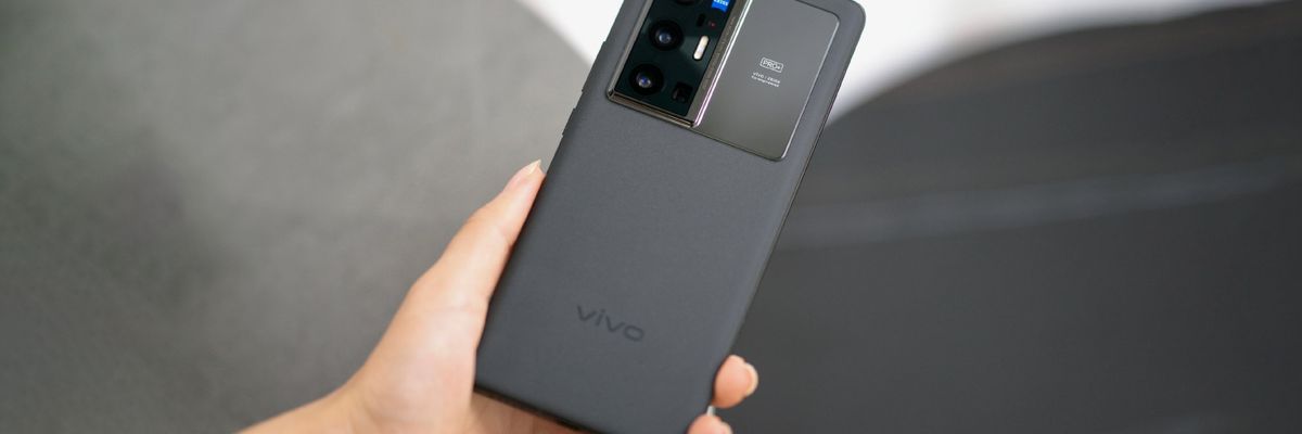 Trên tay vivo X70 Pro+: Thiết kế sang trọng, màn hình cực đẹp, Snapdragon 888+, giá chỉ từ 19.4 triệu đồng
