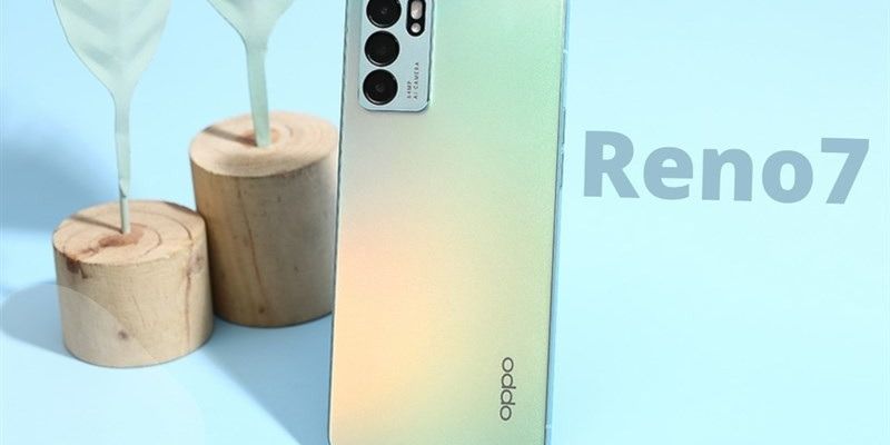 Ai đang mong chờ phiên bản OPPO Reno7 Pro+ có thể sẽ buồn đấy!