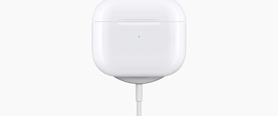 Case sạc của AirPods 3 hỗ trợ khả năng kháng nước IPX4