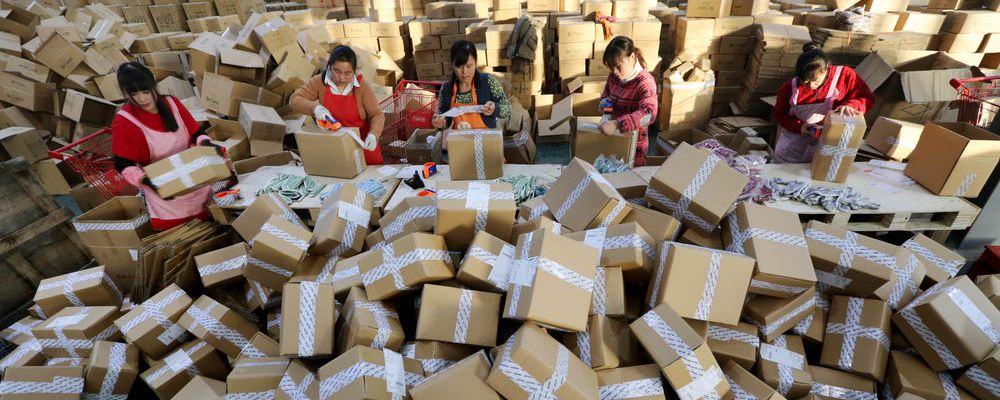 Người Trung Quốc "chi mạnh" mua sắm trong Ngày lễ độc thân 11/11 hậu Covid, phá vỡ kỷ lục doanh thu trước đó