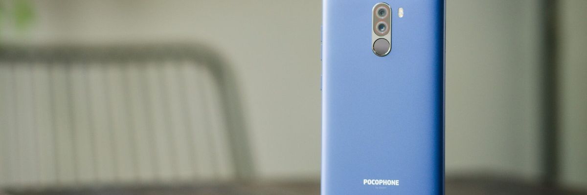 Góc hoài niệm: Bạn còn nhớ Poco F1, chiếc điện thoại đã khai sinh ra định nghĩa "tiền ít nhưng vẫn hít được đồ thơm"?