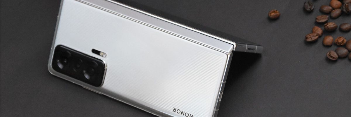 Cận cảnh Honor Magic V: Smartphone màn hình gập đầu tiên trang bị chip Snapdragon 8 Gen 1, giá đắt hơn OPPO Find N