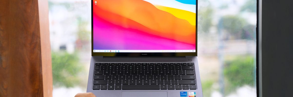 Trên tay Huawei Matebook 14: Màn hình 3:2 FullView 2K 100% sRGB, Intel Core i5 mạnh mẽ hơn, nặng và dày hơn
