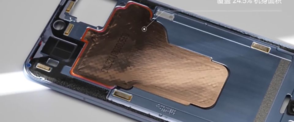 Xiaomi chia sẻ video “mổ bụng” chính thức flagship Xiaomi 12, xác nhận có hệ thống tản nhiệt siêu lớn