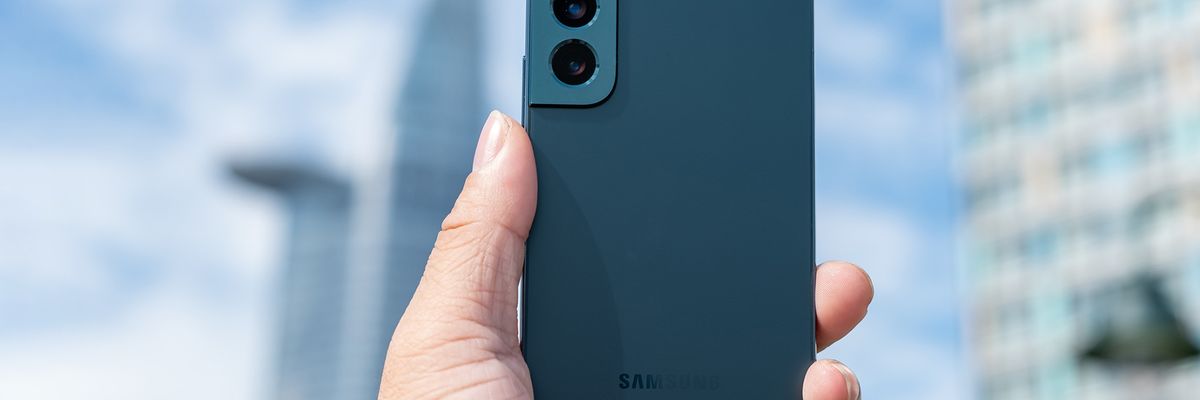 Đánh giá Samsung Galaxy S22: Nhỏ gọn, đẹp, camera ngon nhưng cần phải cải thiện thêm 2 thứ