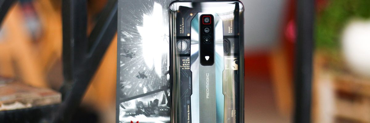 Trên tay Nubia RedMagic 7 Supernova “Max Option”: Hiệu năng đỉnh của chóp, 18GB RAM, mặt lưng trong suốt, hệ thống tản nhiệt RGB