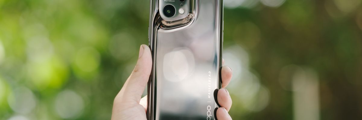 Trên tay nhanh OPPO Find X5 Pro: Mặt lưng gốm, camera Hasselblad cực "đỉnh", Snapdragon 8 Gen 1, nâng cấp sạc nhanh 80W, giá 32.9 triệu đồng