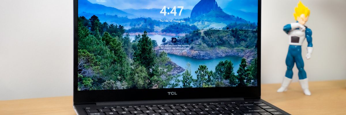 Trên tay laptop TCL Book 14 Go: Laptop đầu tiên chạy Snapdragon của TCL, đẹp, nhẹ, mỏng như đôi cánh