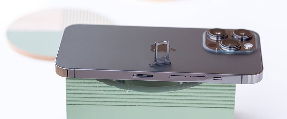 iPhone 14 sẽ có phiên bản chỉ sử dụng eSIM