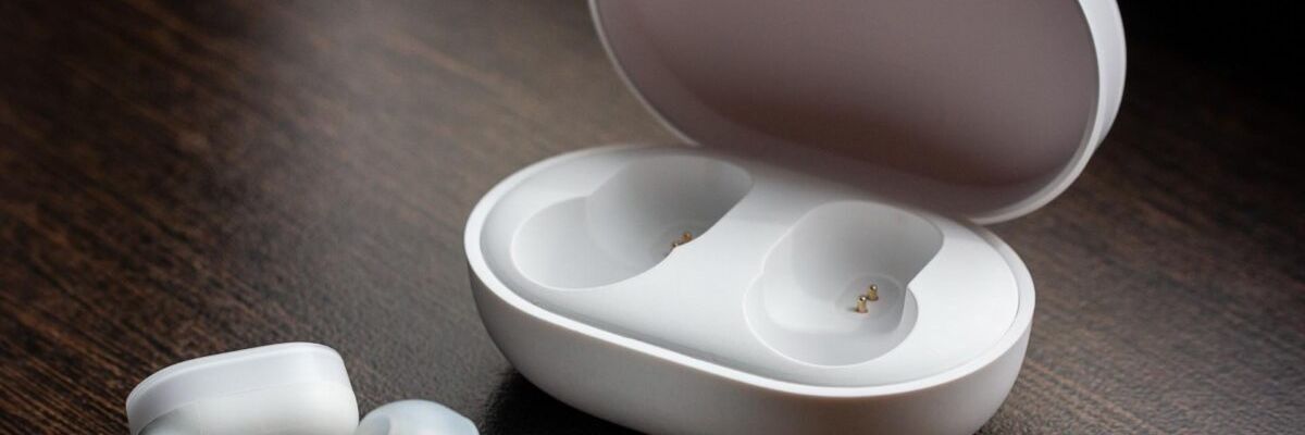 Review Top 5 tai nghe Bluetooth “sang-xịn-mịn” mà các tín đồ công nghệ chắc chắn không thể bỏ qua