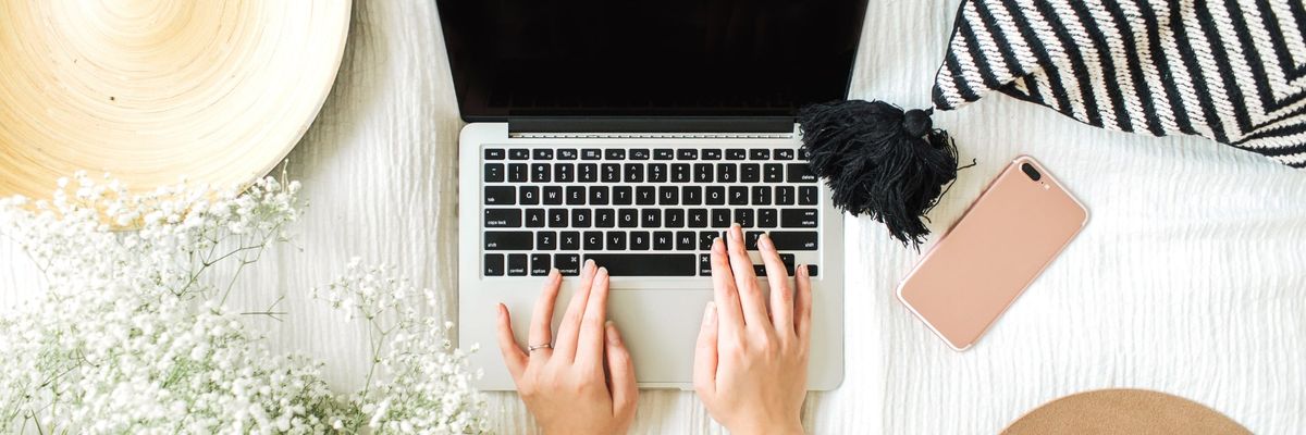 Đâu là top laptop cho sinh viên Marketing hot nhất mà bạn nên biết?