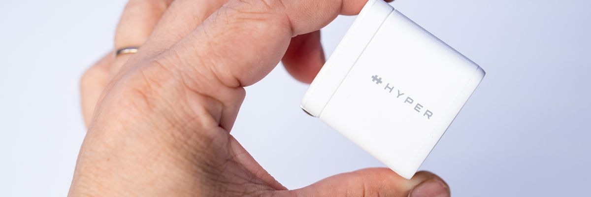 Đánh giá sạc Hyper GaN II Dual USB-C 35W: 1 củ sạc "cân" mọi thiết bị từ iPhone tới MacBook, giá rẻ hơn của Apple