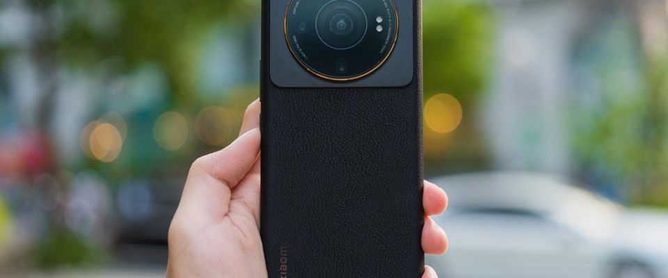 [Sforum Rewind] Những chiếc smartphone cao cấp tốt nhất năm vừa qua