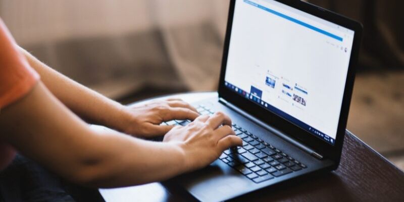 Kiểm tra đời máy laptop nhanh chóng, đơn giản không dùng app thứ 3 với mẹo sau!