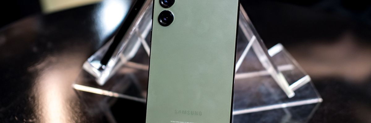 Thay vì mua S23 Ultra, mình đã chọn mua Galaxy S23+ và không hề cảm thấy hối hận sau một thời gian dài sử dụng