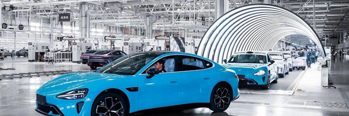 Xiaomi SU7 nhận được hơn 100,000 đơn đặt hàng chỉ sau vài ngày mở bán