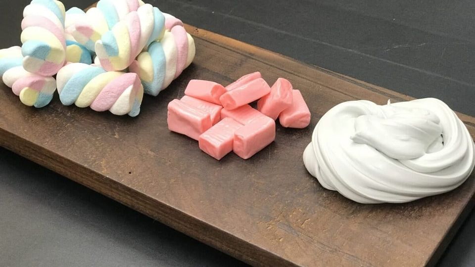 Cách thực hiện slime giản dị và đơn giản bởi vì kẹo Marshmallow