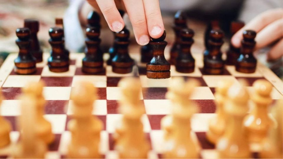 Cách nhanh nhất có thể nhằm kết thúc giục ván cờ vua vô 2 nước