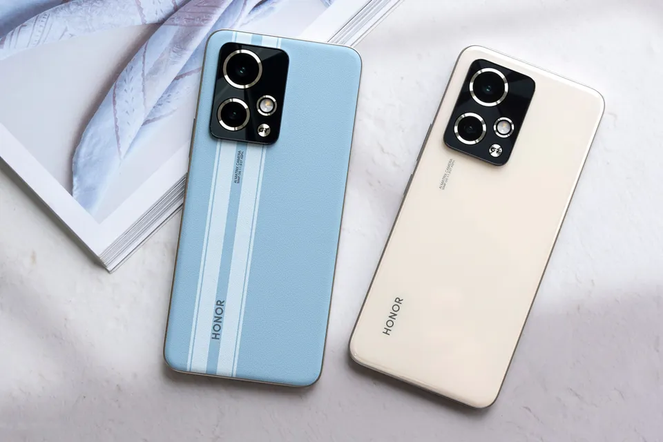 HONOR 90 GT