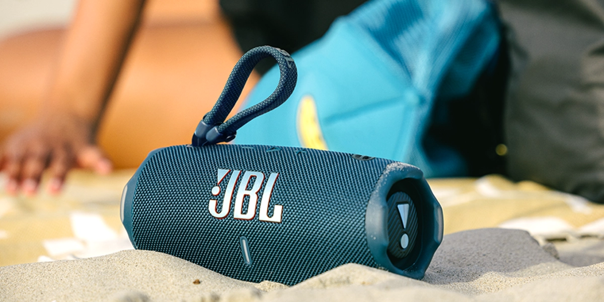 loa di động JBL Charge 6 chống nước, công suất 45W RMS
