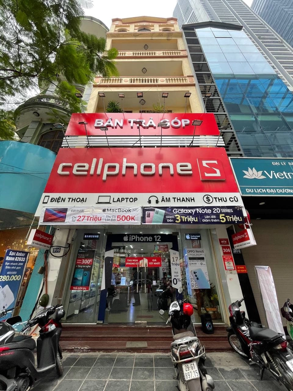CellphoneS khai trương cửa hàng điện thoại CellphoneS 306 Cầu Giấy