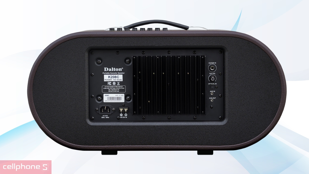Bình ắc quy 12V/12Ah của loa karaoke xách tay Dalton K208C hỗ trợ thời lượng sử dụng bền bỉ