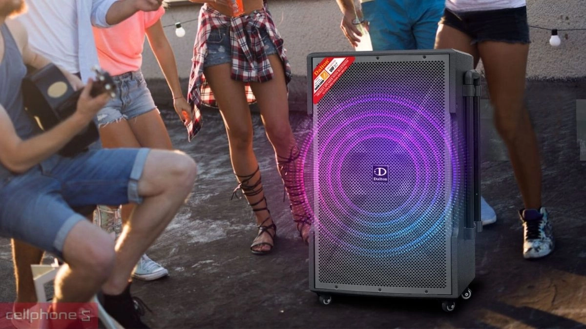 Loa kéo Dalton TS-15G700X trang bị mạch công suất Class AB