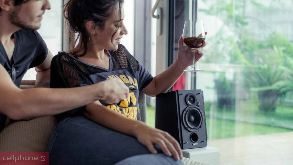 Công suất loa Edifier R1855DB