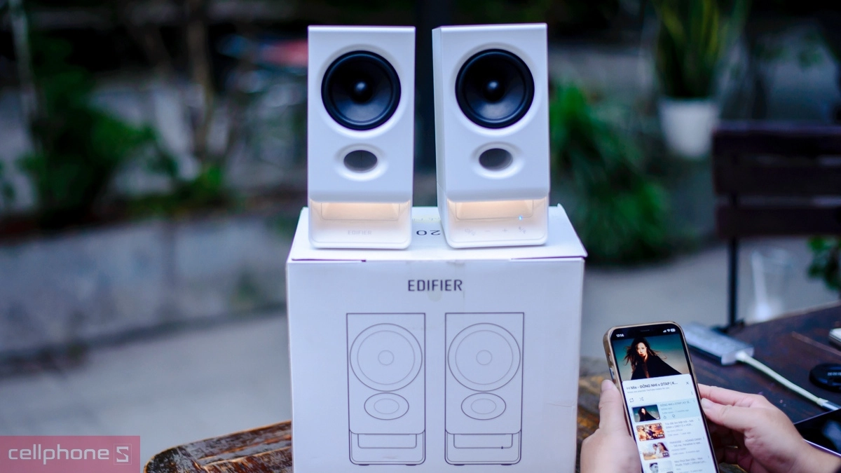 Thiết kế  loa vi tính Edifier R20BT